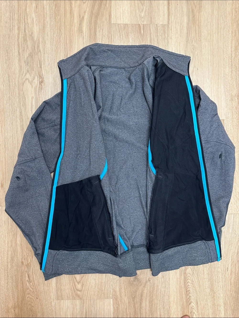 Men's Full-Zip Heather Gray Performance Jacket - Picture 2 of 4